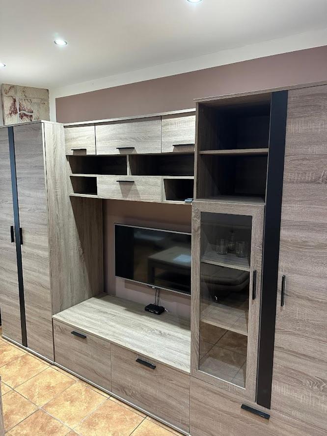 Abc Apartment Unhost Bagian luar foto
